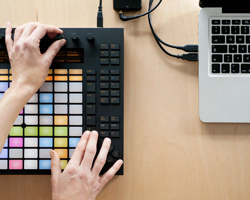 Ableton представили Live 9 и MIDI-контроллер Push